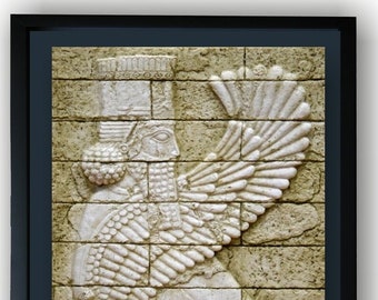 Mesopotamian sphinx. Left. Framed relief. 62x45cm. Art reproductions. Resin with marble dust. Handmade in Spain