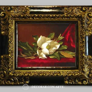 Schilderij "Magnolia in Red" (rechts) van Heade.  Reproductie van 64×54 cm. Oude schilderijen