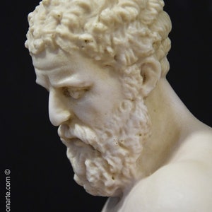 Sculptuur van Hercules Farnese. Gegoten marmer. 60 cm. Handgemaakt in Spanje. Neoklassieke oude kunst. Decoratie, tuin en cadeau. afbeelding 6