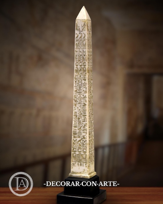 Modern Obelisk Made of Gold/Brown Marble Modern Obelisk Made of Gold/Brown Marble