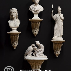 Mensola classica. 20 cm. Decorazione murale con busti e figure. Mensola in marmo modellato.