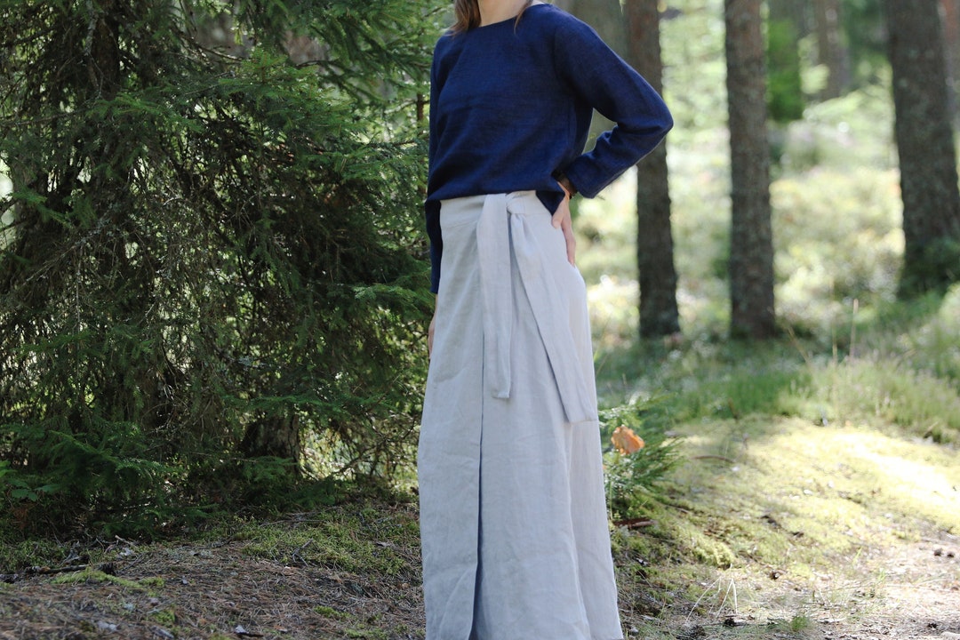 The Catalina Linen Wrap Skirt in hot pink