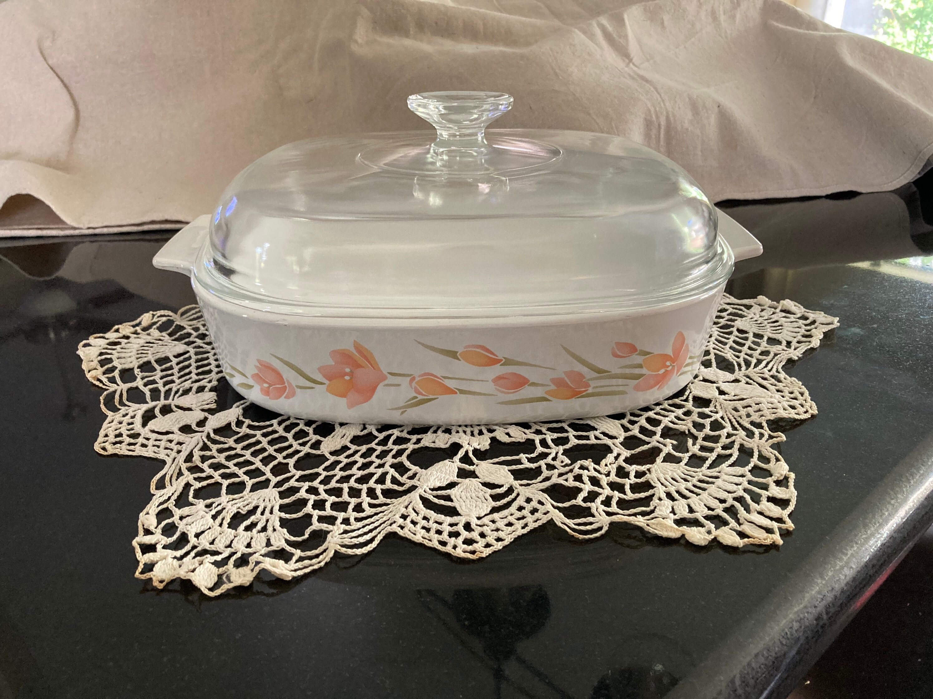 Peach Floral 2.5L Corning Ware Casserole Dish A 10 B With Lid