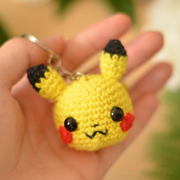 Crochet pattern for pokemon Pikachu keychain Tutorial PDF English French Spanish amigurumi