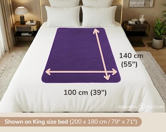 Waterproof Squirt Blanket: Non Slip 140x100cm 55x39in, Grip Dot Intimacy Mat, Thin Fast Drying, Period Incontinence for Couples, Solo