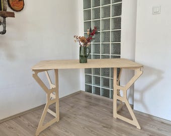 Pebble Fold Desk, wooden shelf, tiered display, retail display, collapsible stand, market stall, retail shelves, craft fair, vendor stand