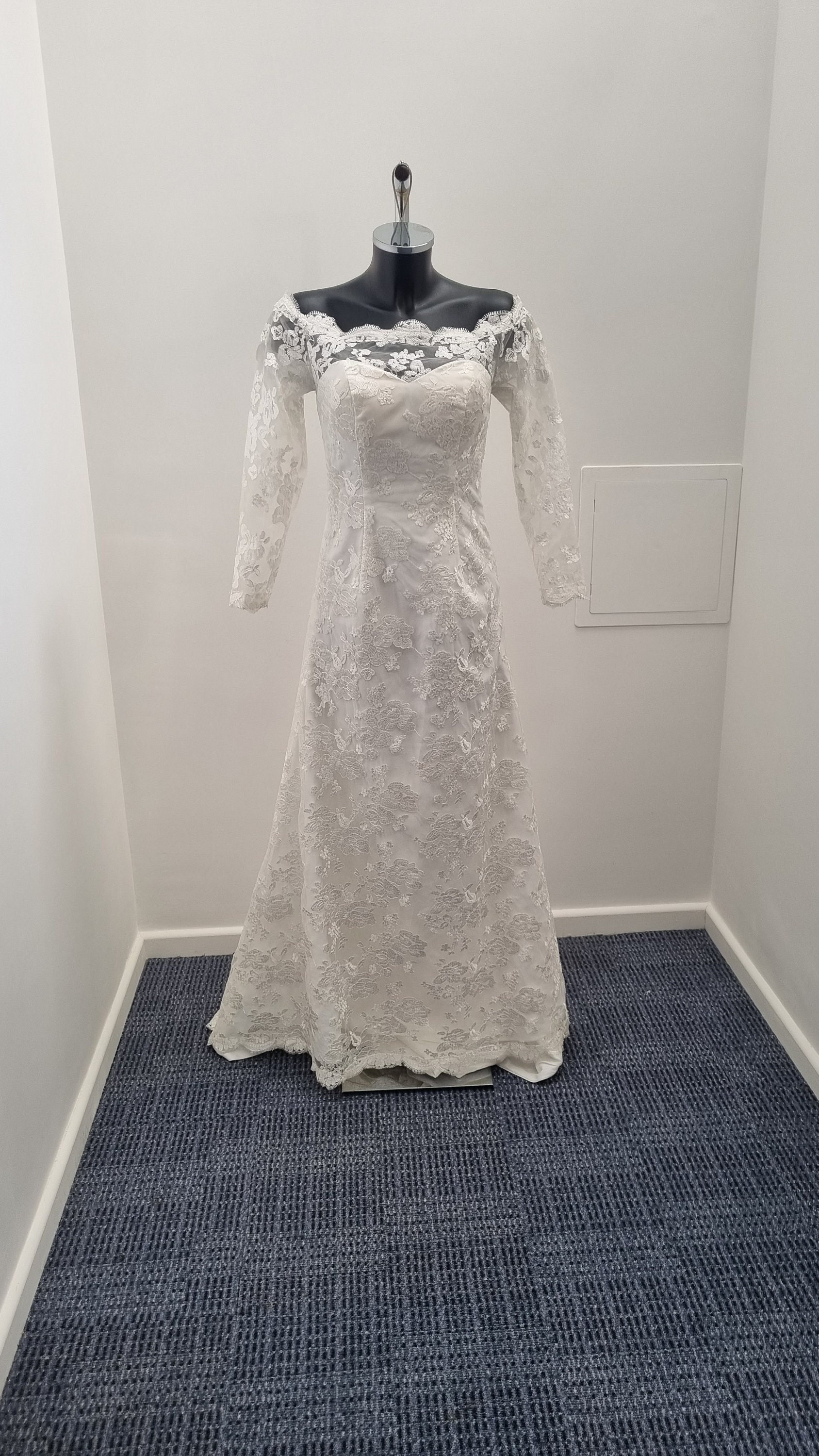 Long dress below 500 top