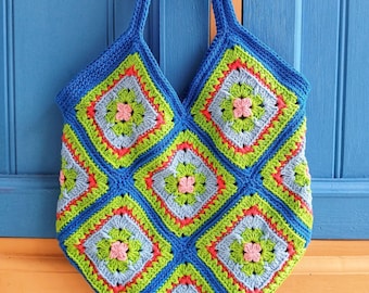 Granny Square Bag Crochet Pattern: Colorful Tote (PDF Pattern)