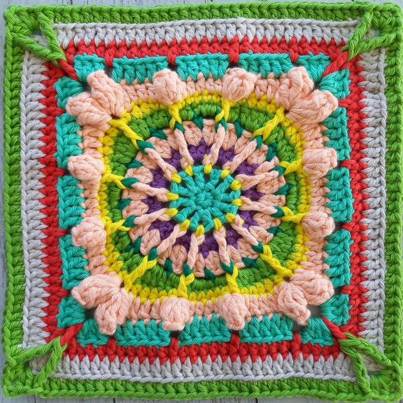 Maya Granny Square Granny square crochet pattern, Granny square pattern, Granny squares, Crochet squares for blankets image 5