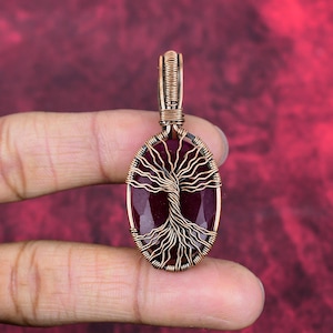 Colgante de árbol de la vida con rubí de Cachemira facetado, joyería envuelta en alambre de cobre, colgante de piedra preciosa real hecho a mano, colgante envuelto en alambre de cobre, regalos para esposa