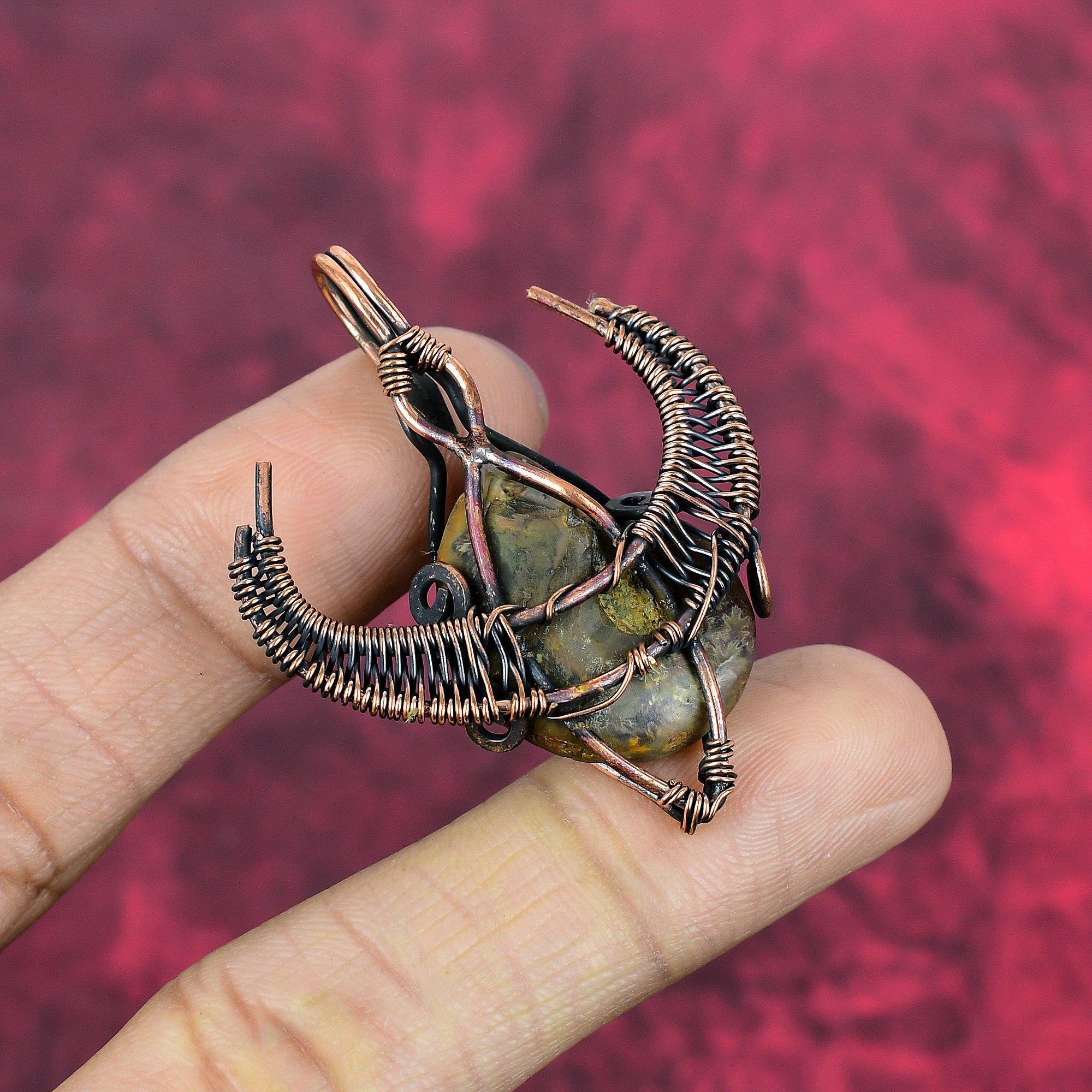 Ciondolo Artigianale In Rame Con Fossile Di Ammonite – Regalo Handmade