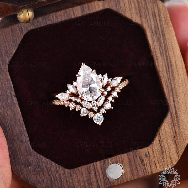 Pear Shaped Moissanite Engagement Ring Set Unique Rose Gold Diamond Ring Vintage Cluster Wedding Ring set Promise Ring Anniversary Ring