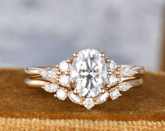 1.5ct Oval Moissanite Engagement Ring Set Yellow Gold Bridal Ring Set Wedding Ring Set Vintage Cluster Ring Marquise Moissanite Ring