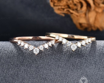 Rose Gold Curved Wedding Band Diamond/Moissanite V Shaped Band Custom Chevron Band Matching Stacking Cluster Band Woman Promise Gift For Her