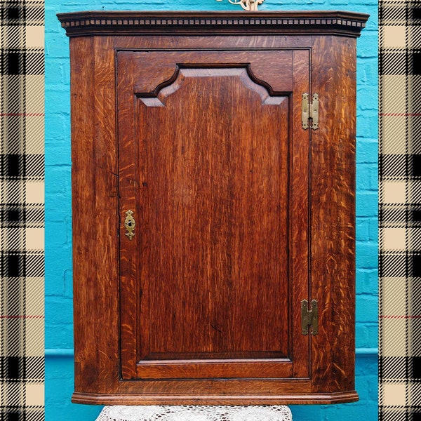 Large Hand Crafted Antique Victorian Rustic Country Farmhouse Style Solid Wood Wall Corner Cupboard Cabinet Shelf. Is not free delivery
