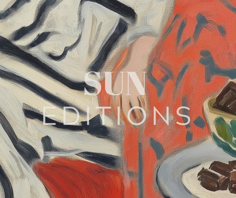 Puede incluir: Una pintura de una mujer con un vestido rojo sentada en una silla. Ella est&aacute; sosteniendo un plato de cuadrados de chocolate. La pintura est&aacute; firmada "SUN EDITIONS".
