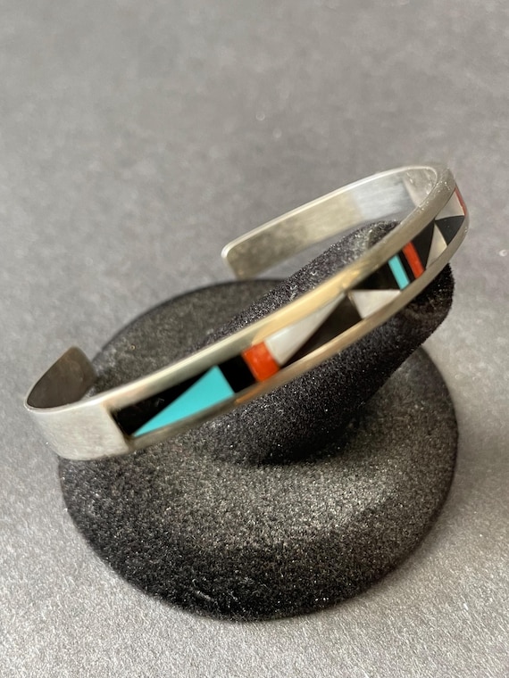 Electrifying Important Native American Zuni Mother Of Pearl Sterling Silver Sponge Ring Signed Electrifying Important Native American Zuni Mother Of Pearl Sterling Silver Sponge Ring Signed