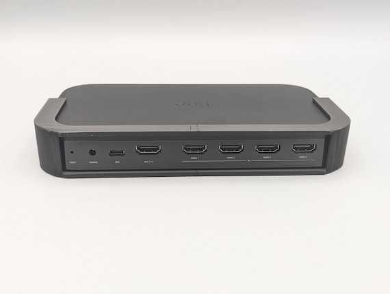 Philips Hue Play HDMI Sync Box (8k - Gen2; 2024 Version Philips Hue Play HDMI Sync Box (8k - Gen2; 2024 Version