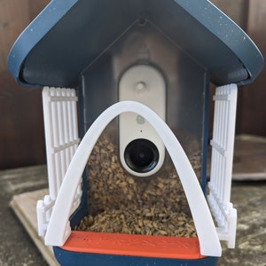 Protection from large birds for the Bird Buddy birdhouse Effective defense against pigeons, magpies, jackdaws and other large birds image 3