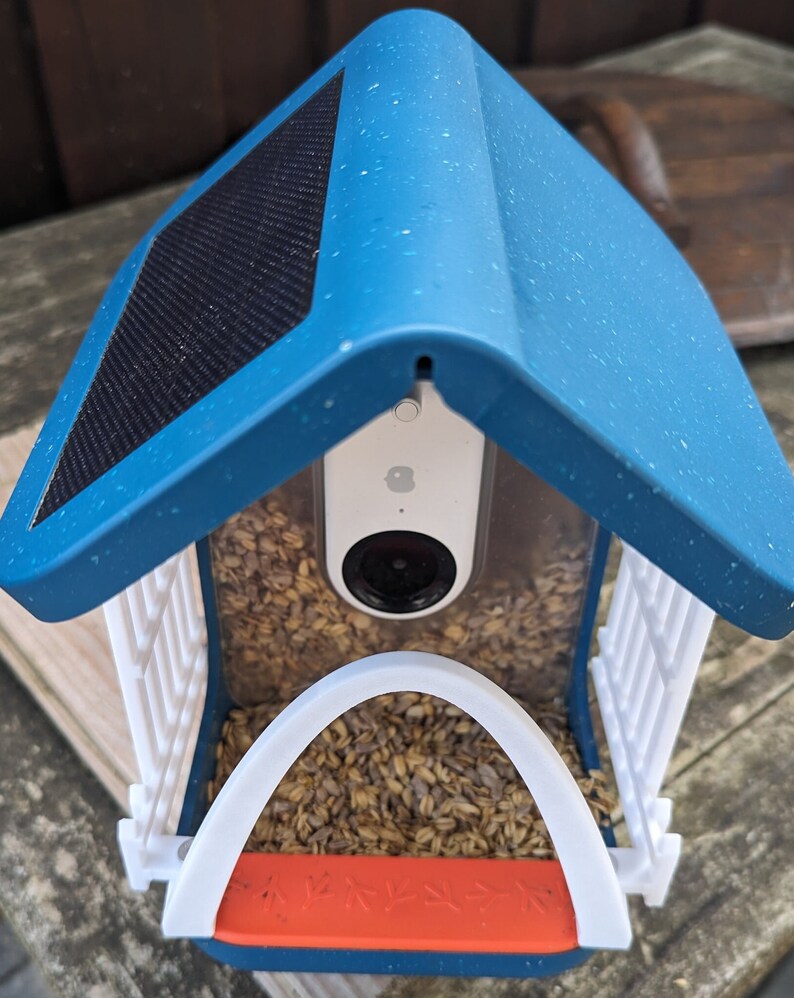 Protection from large birds for the Bird Buddy birdhouse Effective defense against pigeons, magpies, jackdaws and other large birds image 4