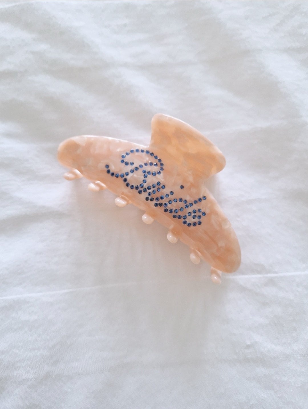 Wifey Claw Hair Clip with Sturdy Teeth - Bride to Be Bride Hair Claw Clip - White Acrylic Hair Accessory for  main image 3