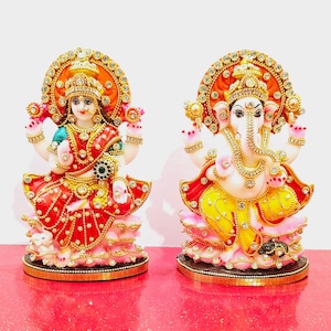 Estatuas de piedra raras decoradas con el Señor Ganesh y la Diosa Lakshmi/Laxmi