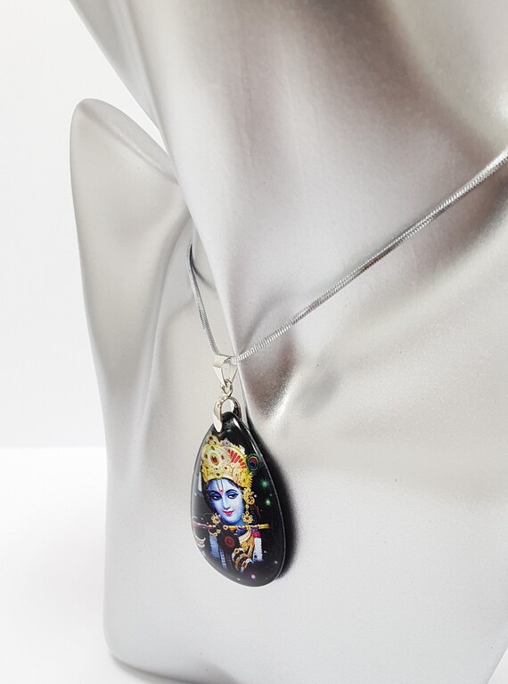 クリシュナ神クリスタルペンダント、シルバーチェーン付き、高品質製品