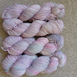 Vintage - hand dyed yarn
