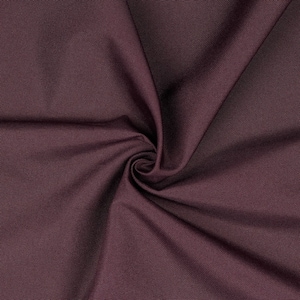 Imperméable Tissu imperméable Idéal pour les sacs, trousses de toilette, vestes de pluie et rembourrage extérieur. 31 old purple