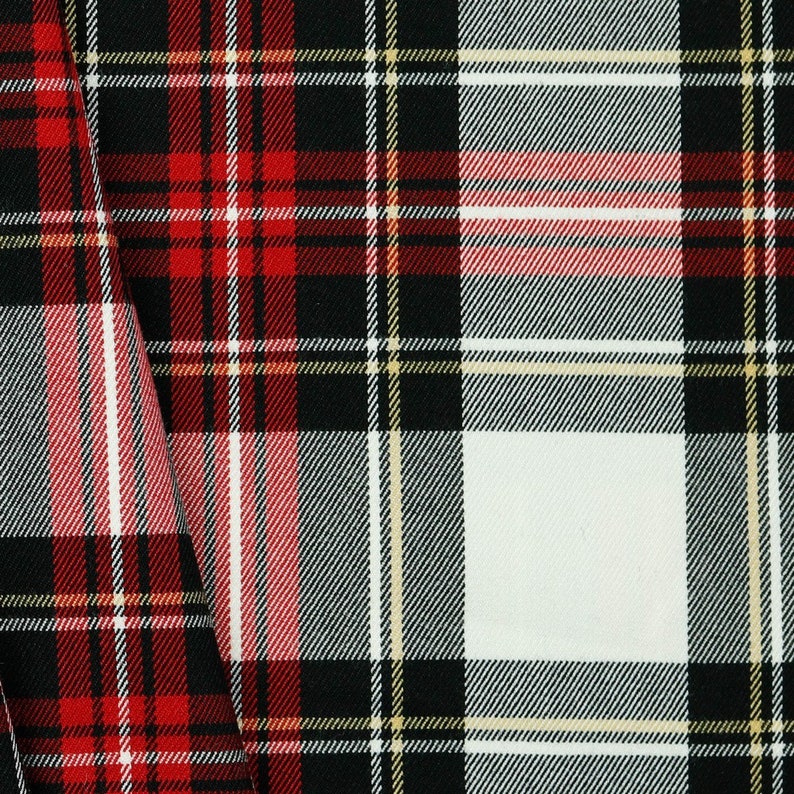 Checks Medium weight viscose blend fabric for skirts, trousers and blazers image 2