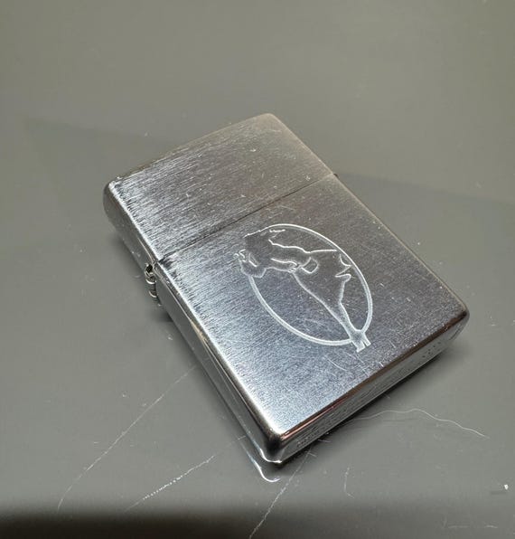 Vintage Zippo 2000 Lighter. - Etsy