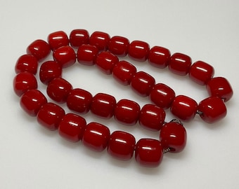 39.1 Grams Antique Faturan Bakelite Cherry Beads Marbled.