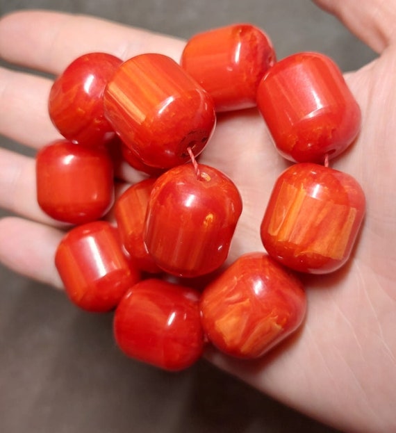 101 Grams Very Quality Antique Red yellow Bakelite Beads Marbled