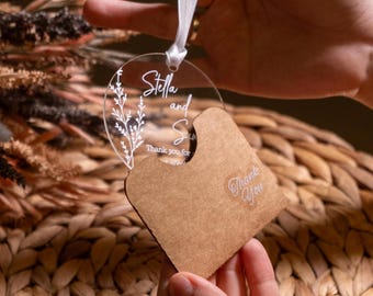 Personalized Wedding Favors: Custom Logo Acrylic Ornaments