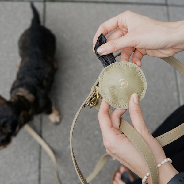 Kotbeutelspender , poopbag extender, poopbag dispenser, Kotbeuteltüten Hunde, Kotbeutelspender Leder, Kotbeutelspender klein, Geschenkidee