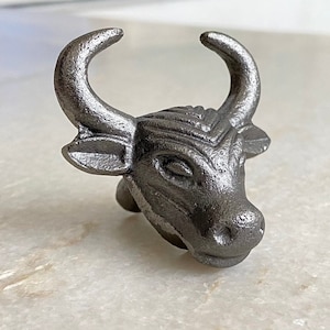 Cast iron Bull knob, Kitchen cabinet knobs, wardrobe knobs, black cast iron knobs, rustic cast iron knobs, drawer knobs, cabinet pull