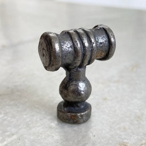 Cast iron hammer knob, Kitchen cabinet knobs, wardrobe knobs, black cast iron knobs, rustic cast iron knobs, drawer knobs, cabinet pull