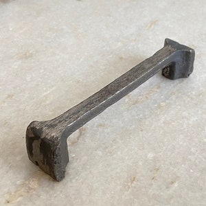 Cast iron handle, Kitchen cabinet handles, wardrobe handles, black cast iron handles, rustic cast iron handles, drawer pull, iron handles