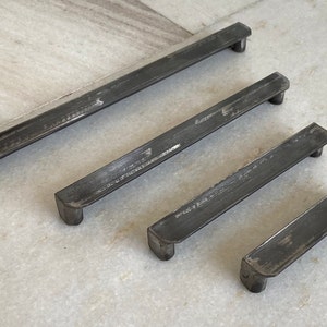 Maniglie in ferro, maniglie per mobili da cucina, maniglie per guardaroba, maniglie in ferro nero, maniglie in ferro rustico, maniglie per cassetti, maniglie in ferro