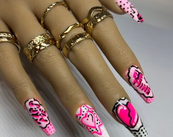 Różowe paznokcie walentynkowe Pop Art Press On z ustami + złamanym sercem + miłością + pocałuj mnie