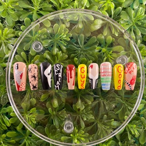 Scream/Chucky Halloween Press On Nails With Bloody Knife/Good Guys