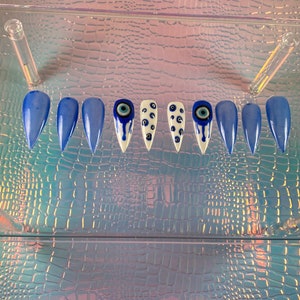 Protection Eye Press On Nails