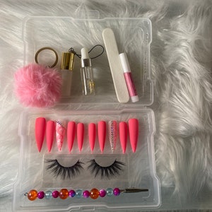 Beauty Box With Pink Marble Rhinestone Press On Nails With Matte Finish, Prep Kit, Cuticle Oil, Sunflower Lip Oil, Lashes & Card Grabber