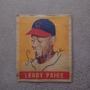 SIGNED Leroy Satchell Paige Rookie Baseball card. SIGNED.  #8. Dated 1949. Exact card. Leaf Gum co. VG condition