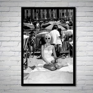 Grace Kelly vintage photograph - retro wall art - Grace Kelly photo print - Old Hollywood posters - Housewarming gift ideas