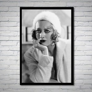 Joan Crawford vintage photograph - retro wall art - Joan Crawford photo print - Old Hollywood poster - Housewarming gift idea - boudoir deco