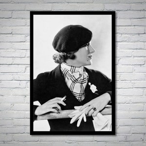 Ziegfeld Girls Vintage Photograph: Retro Fashion Print