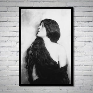 Ziegfeld Girls Vintage Photograph: Retro Fashion Print