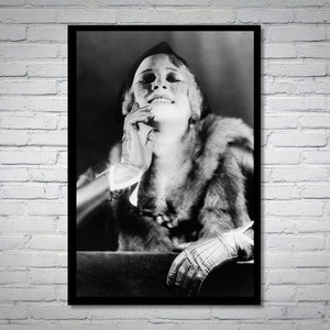 Vintage Ziegfeld Girls Photograph: Retro Fashion Print