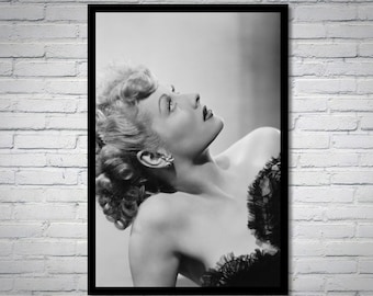 Lucille Ball vintage photograph - retro wall art - Lucille Ball photo print - Old Hollywood posters - Housewarming gift ideas